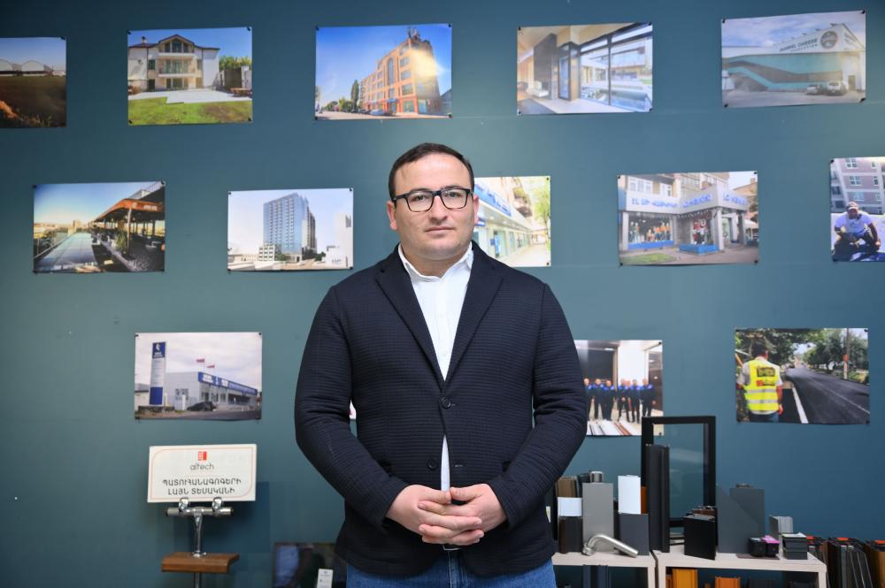 Alexander Basentsyan, speaks at Mantashov Business Union